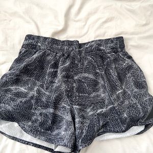 All in motion shorts